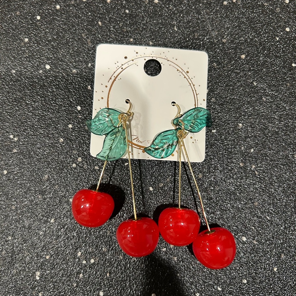 Cherry 🍒 dangles